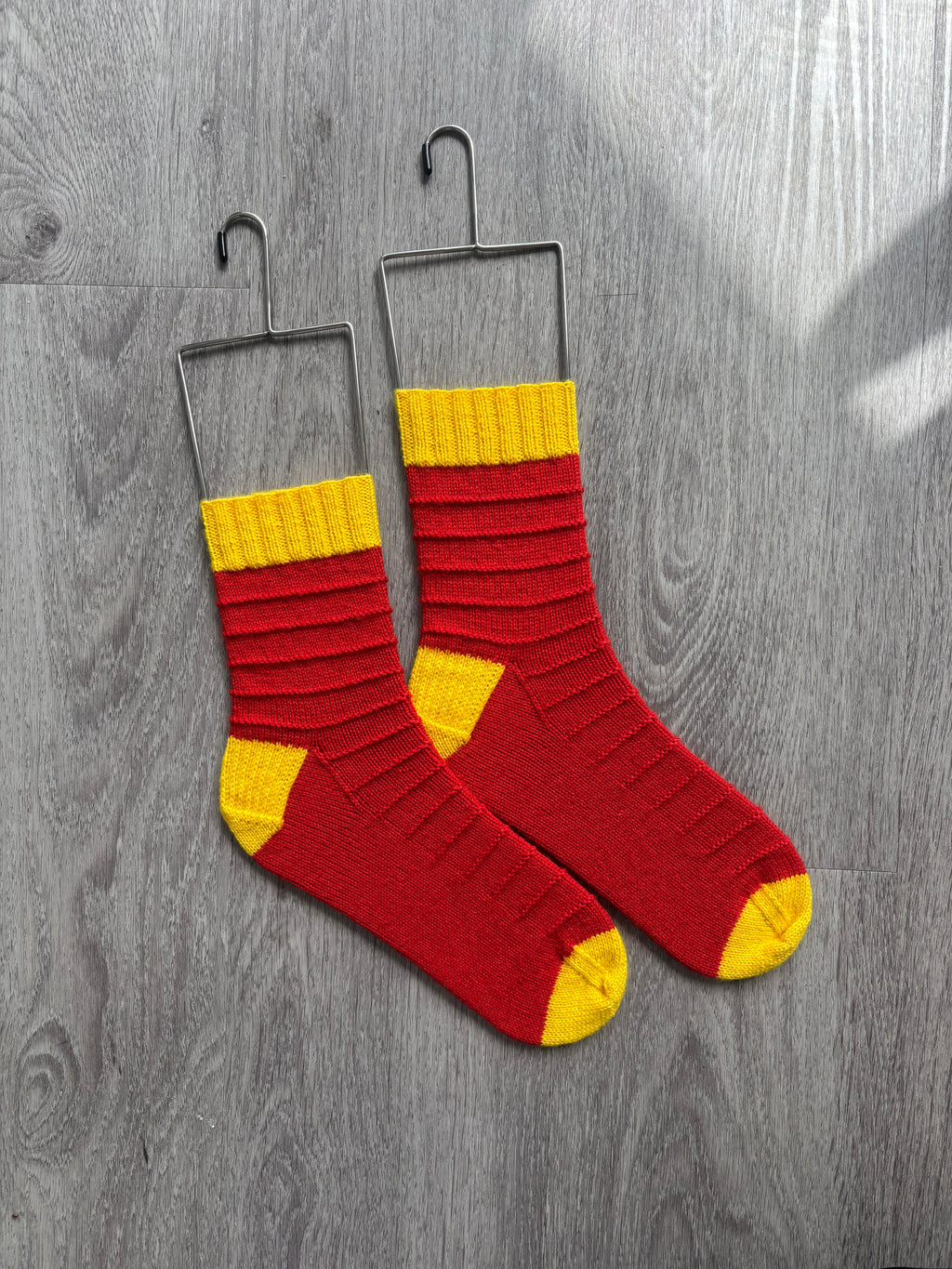 Speed Bump Socks - PDF Pattern